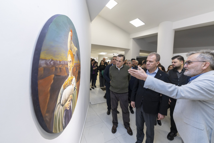 Cumhuriyet’in 102. yılına özel resim sergisi Mersin’de açıldı 2