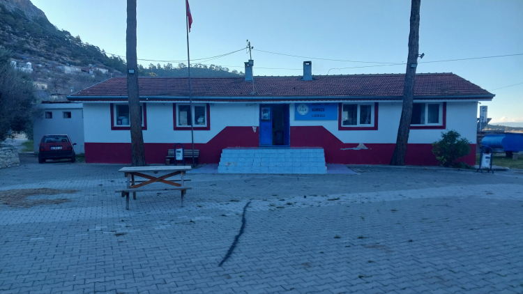 Mersin Mut’ta 2 öğrencili köy okulunda karne sevinci 2