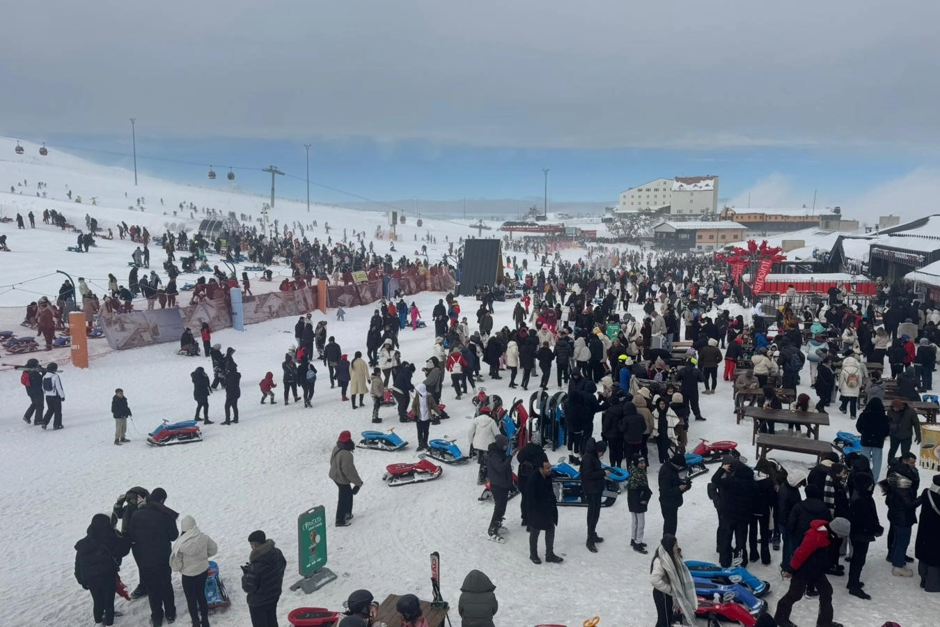 Erciyes'te sömestirin ilk gününde yoğunluk