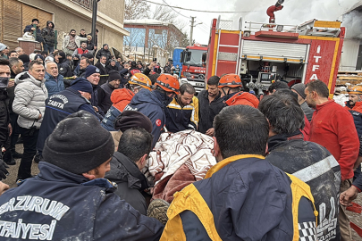 Erzurum’da mobilya fabrikasında yangın: 1 ölü, 7 yaralı