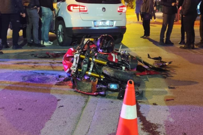 Sosyal medya fenomeni, kaskını kız arkadaşına verince feci kazada hayatını kaybetti