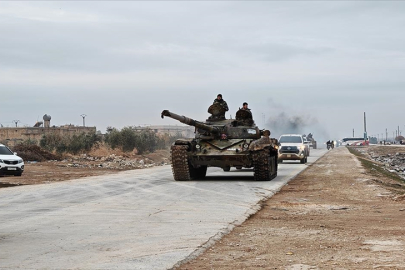 Suriye ordusu Deyr Hafir’e girmeye başladı
