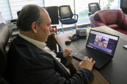 İskenderun Gençlik ve Spor İlçe Müdürü Ferit Ali Gündel, AA’nın “Yılın Kareleri” oylamasına katıldı