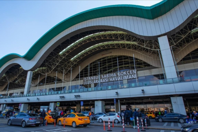 Sabiha Gökçen Havalimanı'nda uçuşlara kar ayarı