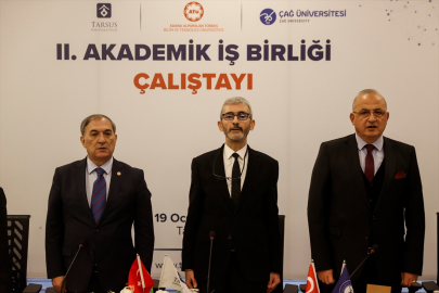 Çukurova'nın bilim üçgeni Tarsus'ta kuruldu: Rektörlerden "Masadan kalkıp laboratuvara girme" çağrısı