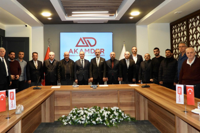 AKAMDER Başkanı Sayım Azmaz güven tazeledi