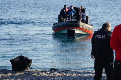 Antalya Konyaaltı Sahili’nde balık zannettikleri oltaya erkek cesedi takıldı