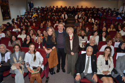 Ayşe Kulin ve Sema Soykan Adana Final Okulları’nda okurlarla buluştu