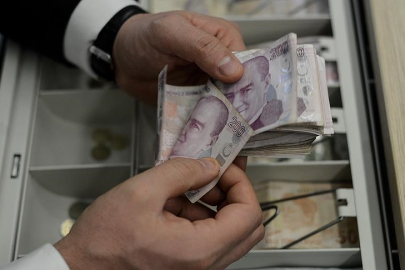 EMEKLİ MAAŞ FARKI ÖDEME TARİHLERİ 2026: ZAMLI EMEKLİ MAAŞI NE ZAMAN YATACAK?