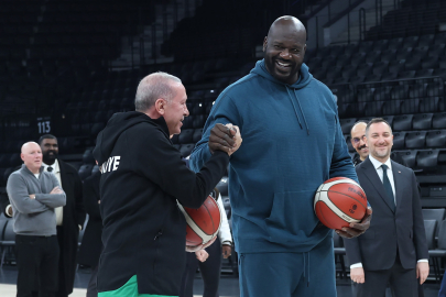ERDOĞAN, BASKETBOL EFSANESİ SHAQUILLE O’NEAL İLE BULUŞTU