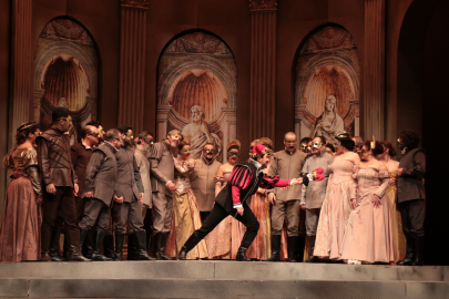 Verdi’nin unutulmaz eseri Rigoletto Mersin’de perde açıyor