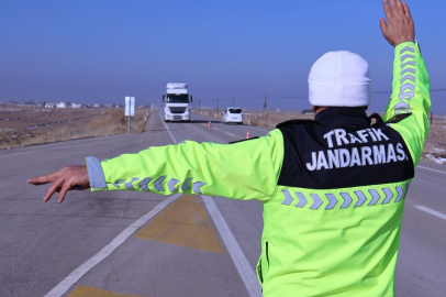 Aksaray'da kış lastiği denetimi