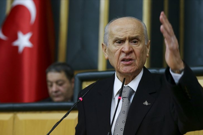 MHP Genel Başkanı Bahçeli: Türk Bayrağına yönelik eylemin failleri en ağır şekilde cezalandırılmalı