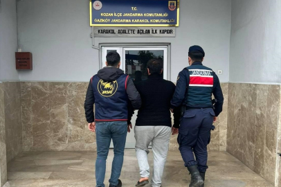 Adana’da hakkında kesinleşmiş hapis cezası bulunan 2 firari yakalandı