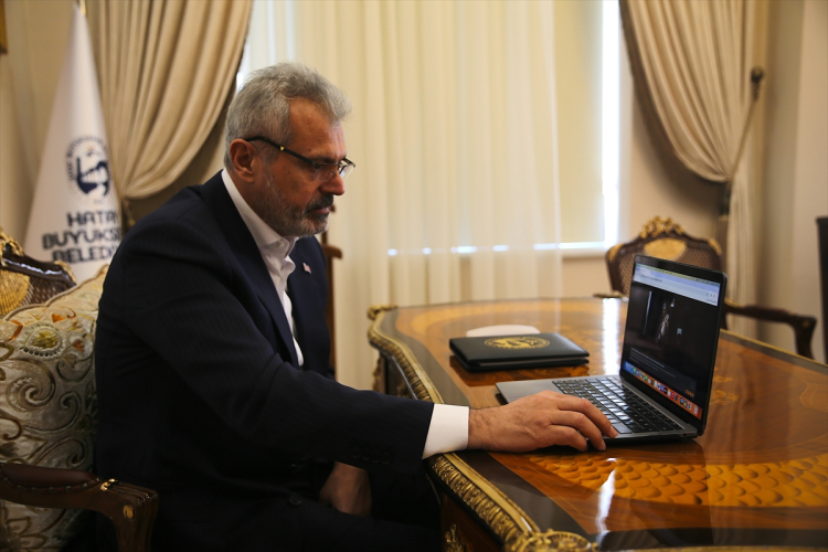 Hatay Büyükşehir Belediye Başkanı Mehmet Öntürk, AA’nın “Yılın Kareleri” oylamasına katıldı 2