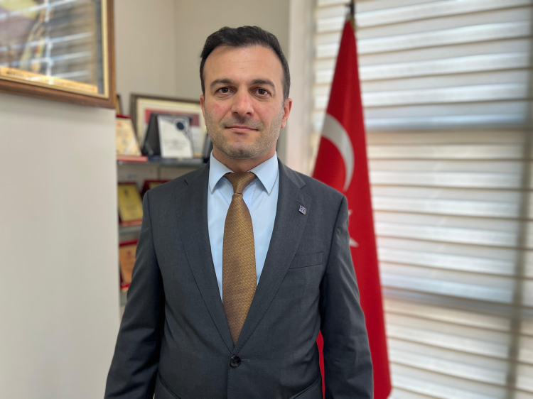 Mersin’de güneş enerjisi çatılarda yaygınlaşıyor, kent havadan görüntülendi 3