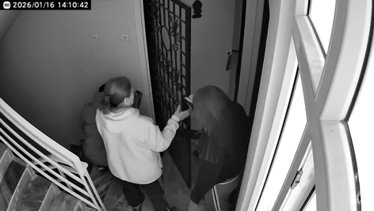 Adana’da boşanma sürecindeki kadının evine çilingirle girildi 2