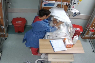 Kahramanmaraş'ta 5 günlük bebeğe şiddet uygulayan hemşire tutuklandı