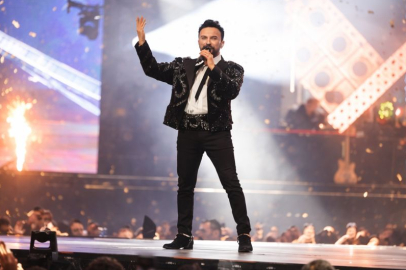 Tarkan’ın dönüşü muhteşem oldu: 8 konserden servet kazanacak