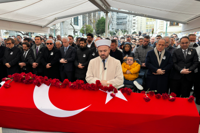 Türk tiyatrosunun ustası Haldun Dormen son yolculuğuna uğurlandı
