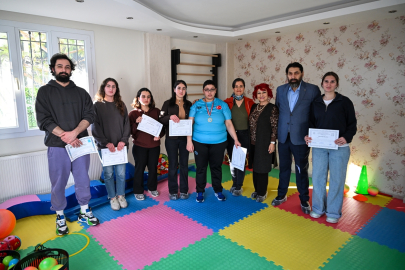 ÇÜ öğrencilerine otizmli bireylere yönelik spor koçluğu eğitimi verildi