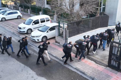 Mersin’de 10  milyar liralık suç örgütüne operasyon