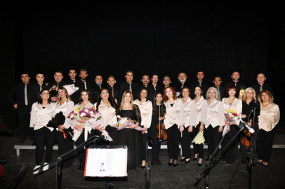 Mucize Müzik Topluluğu ilk konserinde izleyicilerden tam not aldı