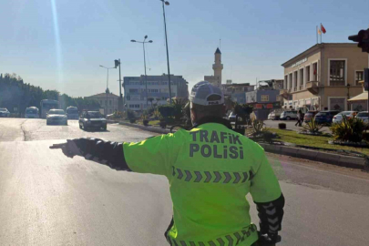 Adana’da bir haftalık trafik denetiminde 19 bin sürücüye ceza