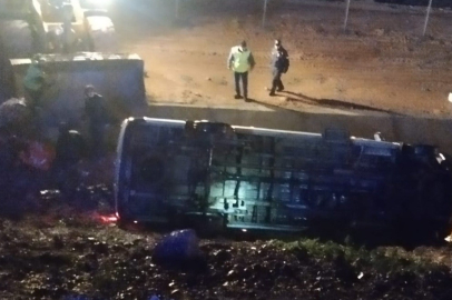 Mersin'de işçi servisi uçuruma yuvarlandı: 13 yaralı