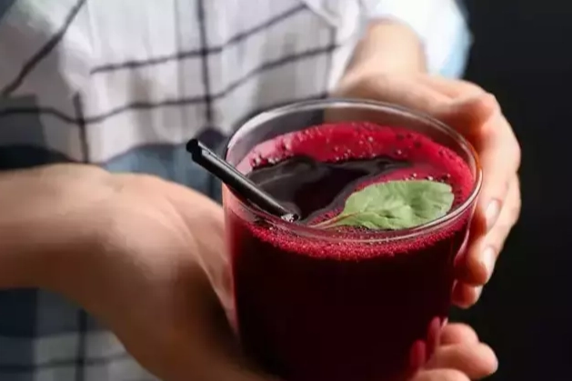 Sabah Rutininizi Değiştirecek Sağlıklı İçecek Önerileri