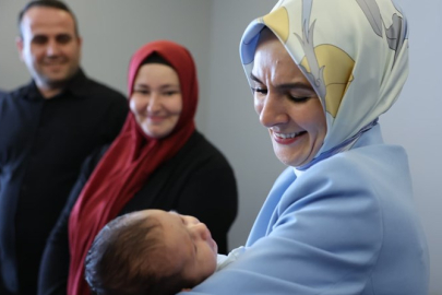 Bakan Göktaş: Ocak ayı doğum yardımı ödemeleri annelerin hesaplarına yatırıldı