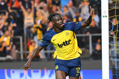 Beşiktaş’ta forvet arayışı sürüyor: Atiba’dan Promise David önerisi