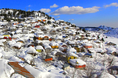 Karaisalı’da Kızıldağ Yaylası’nda 500 yıllık mülkiyet sorunu çözüldü