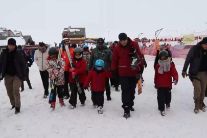 Kayseri İl Emniyet Müdürlüğü şehit çocuklarının yüzünü güldürdü