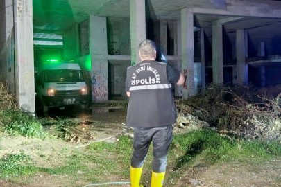 Yağışla su dolan bodrum kata düştü, hayatını kaybetti