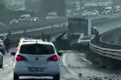 Diyarbakır’da kaygan yolda zincirleme kaza: 5 yaralı