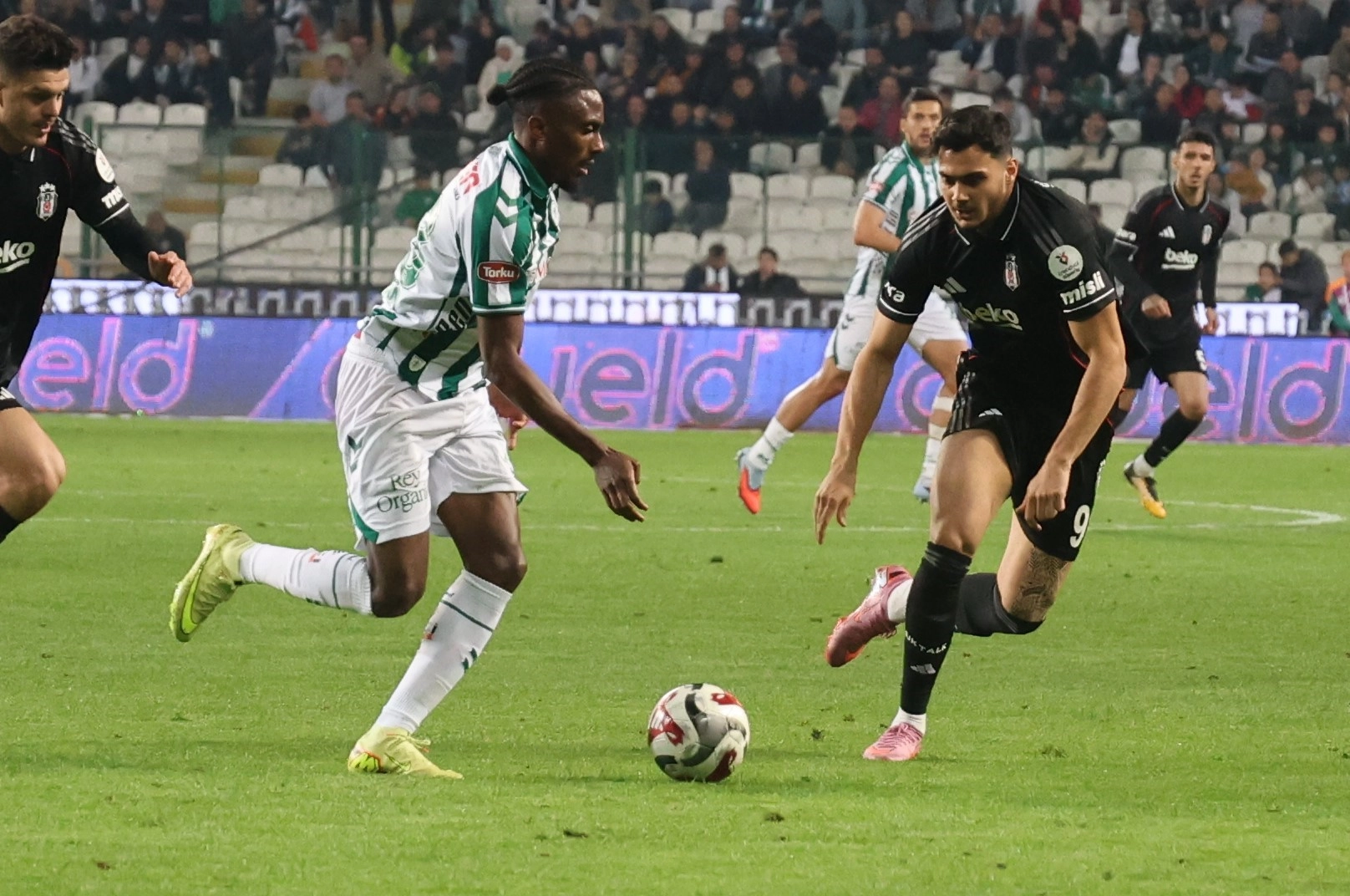 Beşiktaş, Konyaspor’u konuk ediyor: Sergen Yalçın’ın hedefi 3 puan