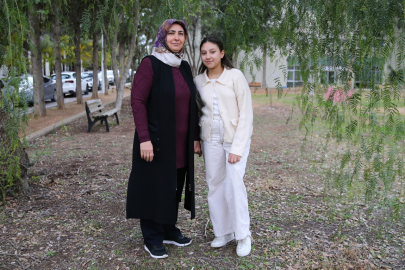 Depremde ailesini kaybeden ve 160. saatte kurtarılan Aysima protezle hayata tutundu