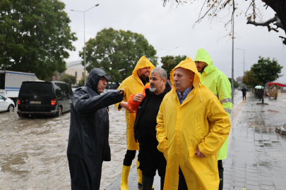 Yüreğir Belediyesi sağanak yağışa karşı teyakkuzda: Başkan Ali Demirçalı sahada