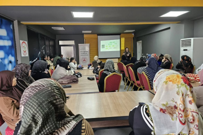YEDAM, Adana’da kadınlara bağımlılık farkındalığı eğitimi verdi