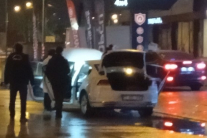 Bursa’da nefes kesen operasyon: Pompacı kılığıyla yakalandılar, el bombası ve silah ele geçirildi