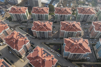 Hatay’da yerinde dönüşümle 500 Evler Sitesi sakinleri yeni konutlarına kavuştular