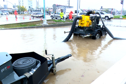 ASKİ: Adana’daki taşkınlar 50 yılın birikimi olan plansız kentleşmeden kaynaklanıyor