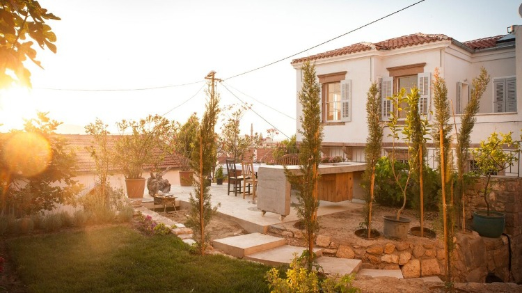 Tarihi Rum Konakları ve Taş Evler