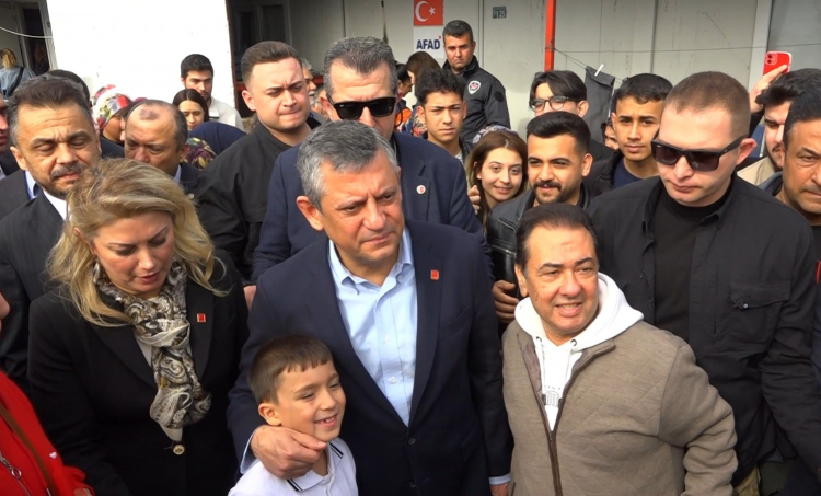 Özgür Özel’den Osmaniye’de Hükümete TOKİ çağrısı Fiyat farkı alınmasın 2