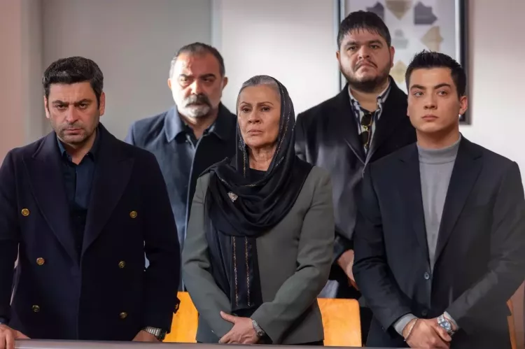 Uzak Şehir’de mahkeme şoku Kanıt dosyası boş çıktı! Alya ve Cihan sınırda yakalandı 3