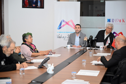 Mersin roman ödülü sahibini buldu: 140 eser arasından 'Halep Yolu' zirveye çıktı