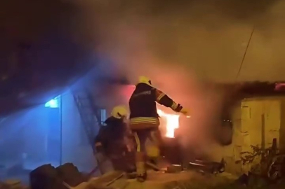 Mut’ta evin ambarında çıkan yangın paniğe neden oldu