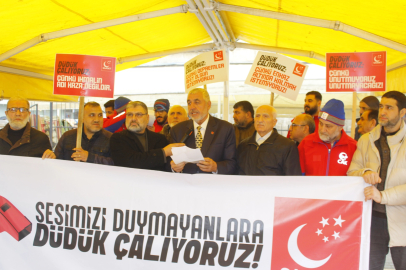 Saadet Partisi'nden Adana’da düdüklü eylem: 'Sesimizi duyan var mı?'