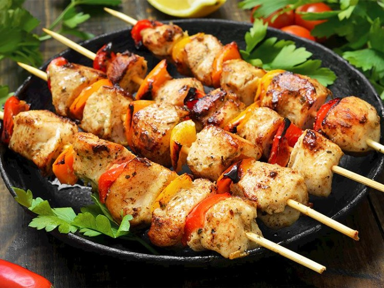 Fırında Tavuk Şiş